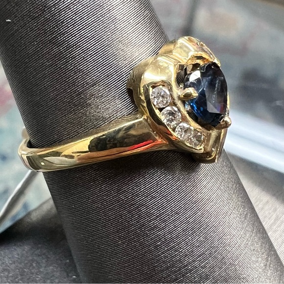14k Yellow Gold Diamond & Sapphire Ring - Picture 7 of 7